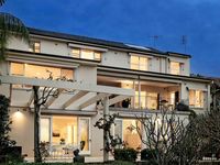 photo property thumbnail