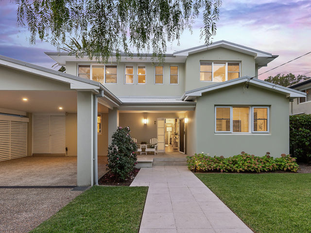 30 Hendy Avenue Collaroy