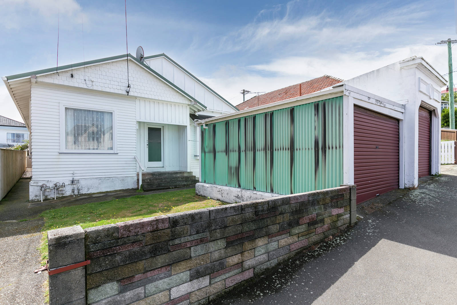 16 Waitoa Road, Hataitai 2 Bed House Sale by Tender