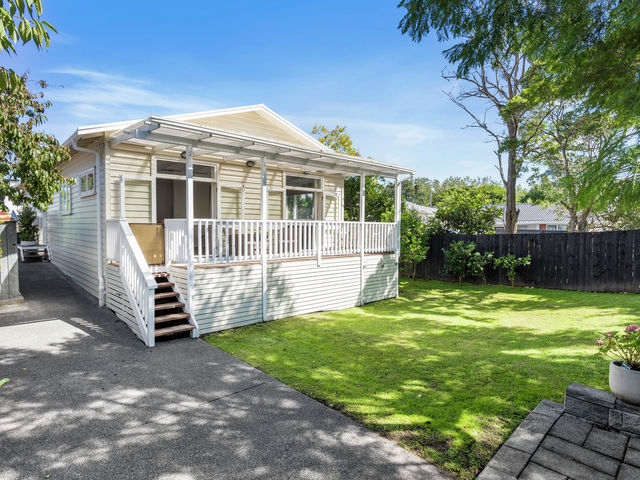25 Mark Road Mount Albert