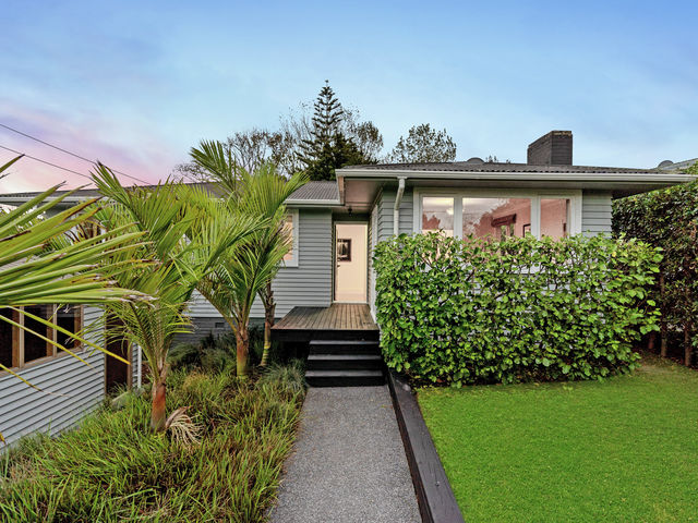 23 Laburnum Road New Windsor