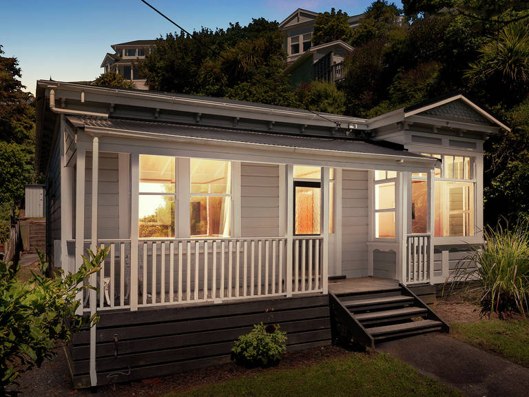 9 Laura Avenue Brooklyn