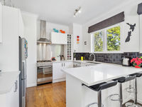 photo property thumbnail