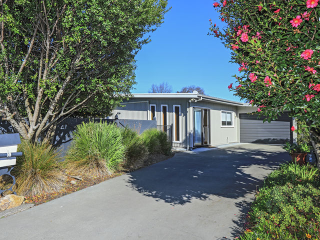 500 Hart Place Frimley