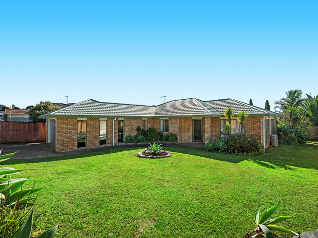 17 Nuneaton Drive Flat Bush