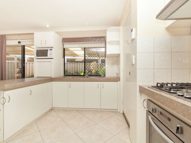 10 Round Hill Drive PORT KENNEDY