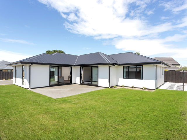 16 Blue Gum Place New Brighton
