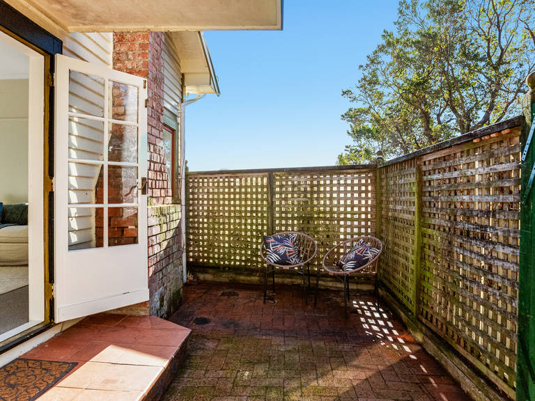 61A Severn Street Island Bay
