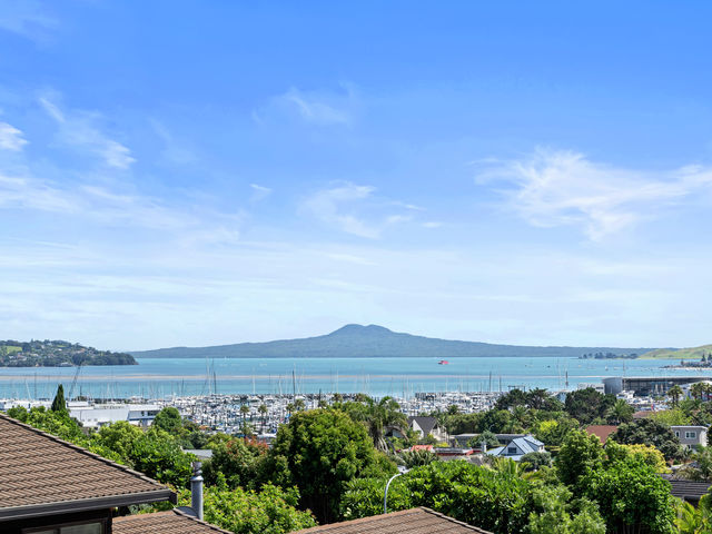 1/30 Mark Edward Drive Half Moon Bay