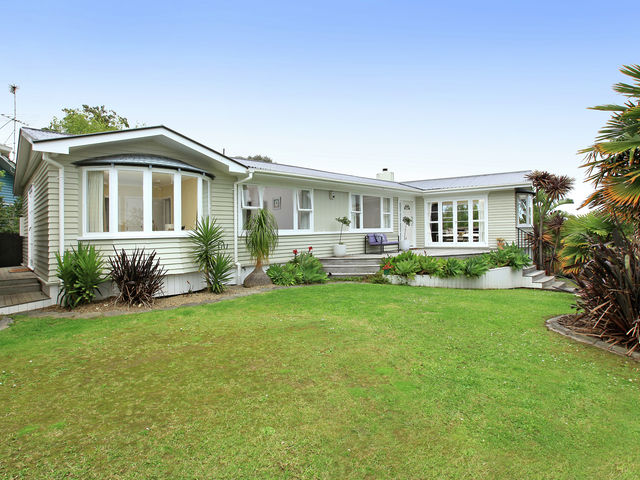 2 Harvey Place St Heliers