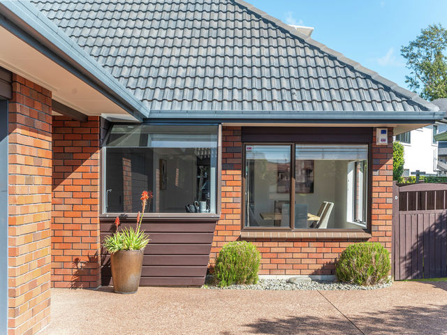 10B Miro Road Greenlane