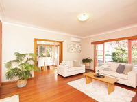 photo property thumbnail