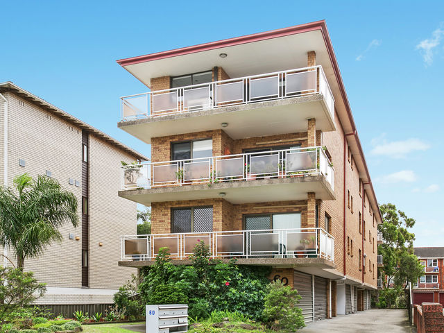 4/60 Solander Street Monterey