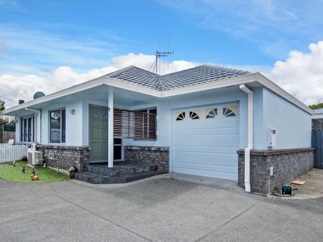 A/172 Kamo Road Whau Valley