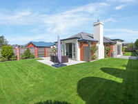 photo property thumbnail