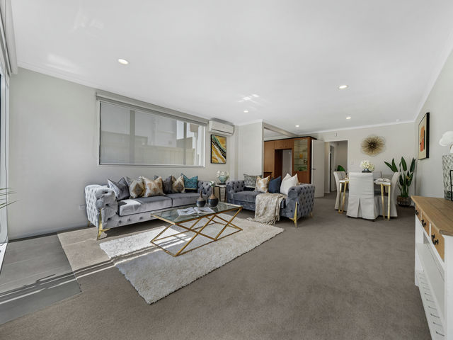 2/25 Kellaway Drive East Tamaki