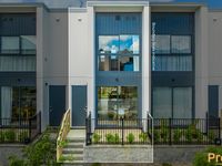 photo property thumbnail