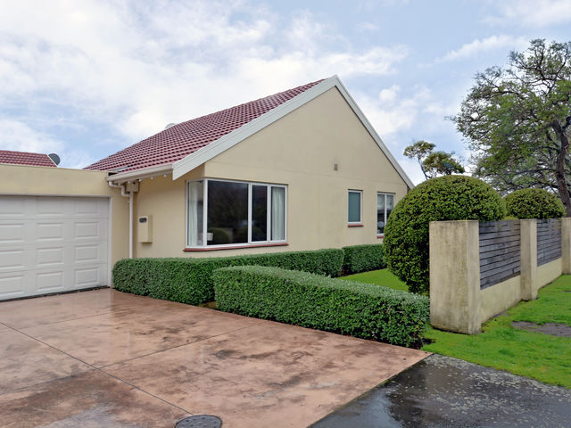 6 Augusta Street Redcliffs