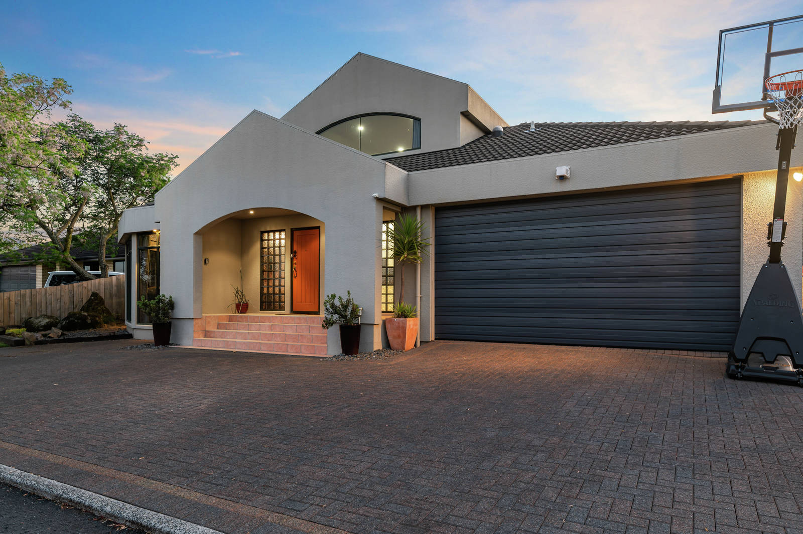 22 Hoyte Place, Pukehangi 5 Bed House For Sale