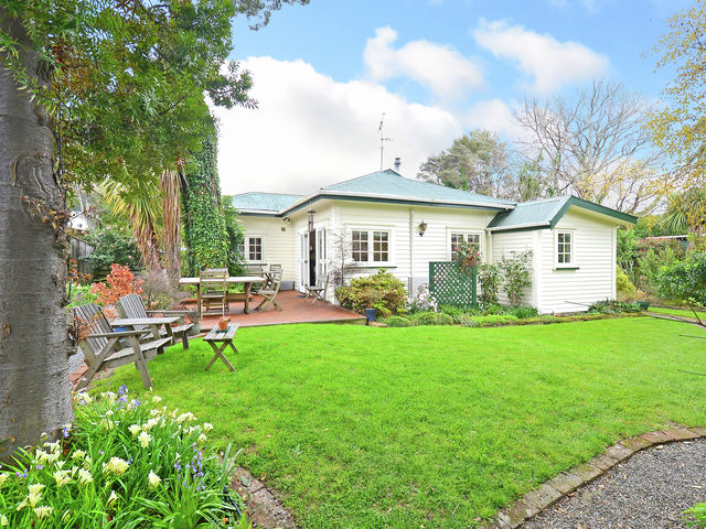 56  Whitemans Road Silverstream