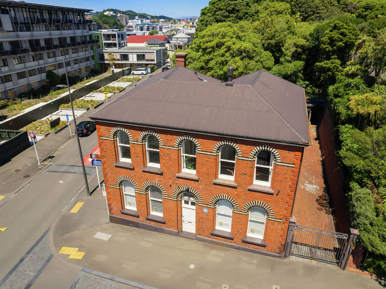 13 Buckle Street Mount Cook