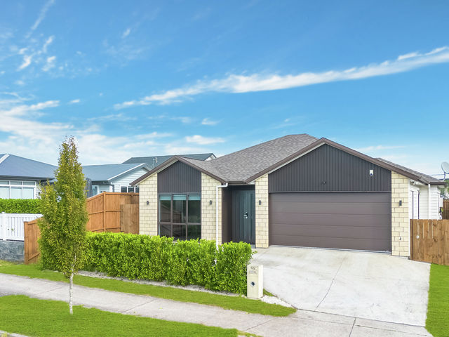 102 Twin Parks Rise Papakura