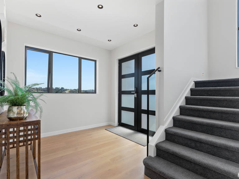 22 Longshore Drive Long Bay