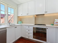 photo property thumbnail