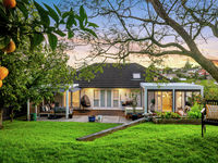 photo property thumbnail