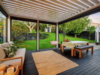 photo property thumbnail