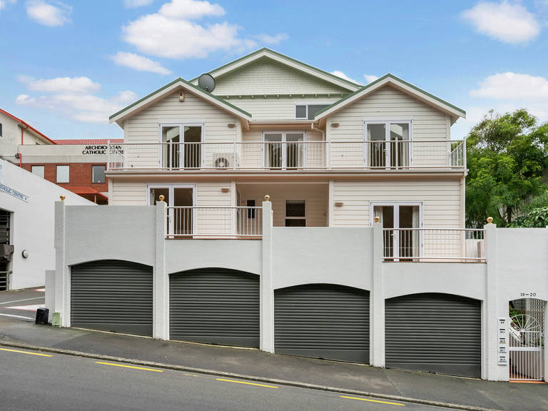 18D Hill Street Thorndon