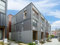 photo property thumbnail