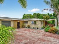 photo property thumbnail