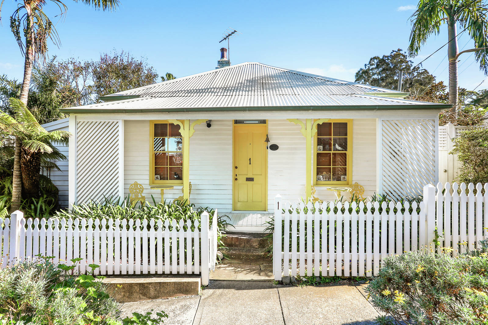 1 Short Street, Watsons Bay 2 Bed House Auction