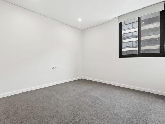 2116/1A Morton Street Parramatta
