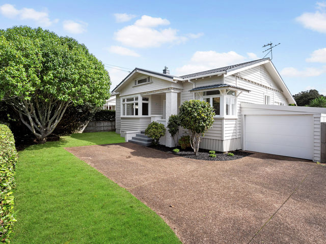13 Kitenui Avenue Mount Albert