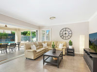 photo property thumbnail