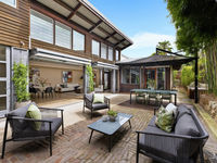 photo property thumbnail