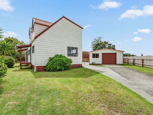 19 Tiki Place Ruakaka