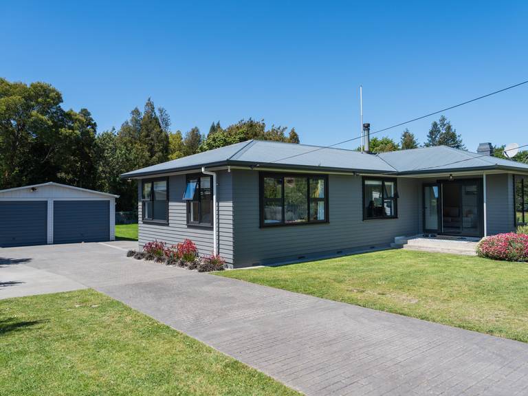 682 Puketapu Road Puketapu