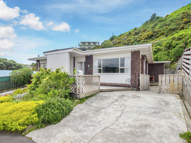 89B Melrose Road Island Bay