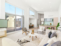 photo property thumbnail