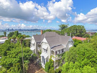 photo property thumbnail
