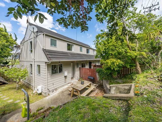 264N Grounsell Crescent Belmont