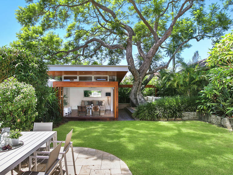32 Smith Street Manly