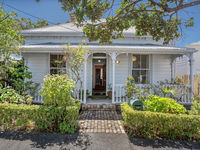 photo property thumbnail