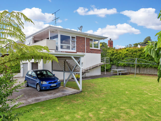 2/115 Long Drive St Heliers