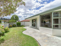 photo property thumbnail