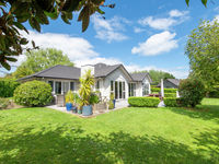 photo property thumbnail