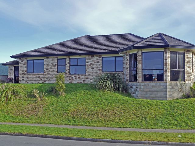 18 Kelso Grove Kelson